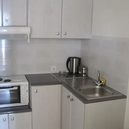 Polydoros Appartments מלון דירות Ágios Nikólaos