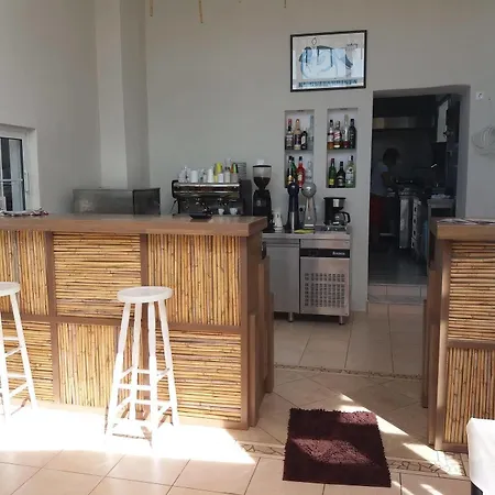מלון דירות Polydoros Appartments